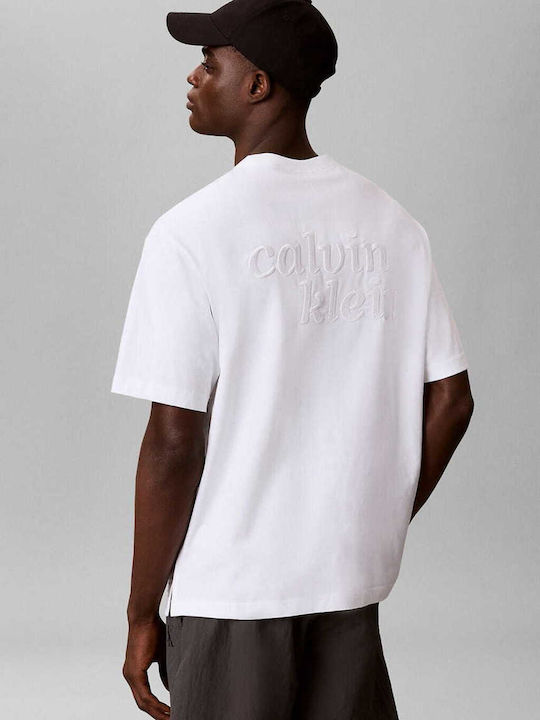 T-shirt White