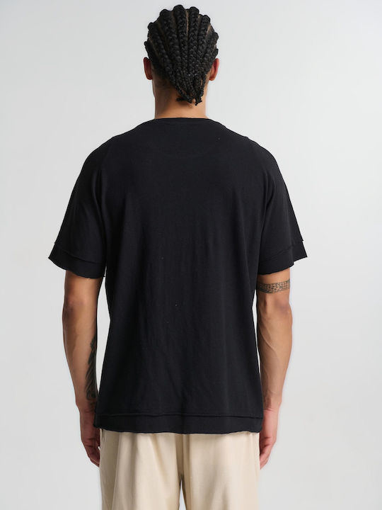 T-shirt Μαύρο