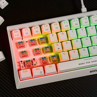 Marvo 61R Гейминг Механична Клавиатура 60% с Custom Red Суичове и RGB Осветление (Английски US) Бяла