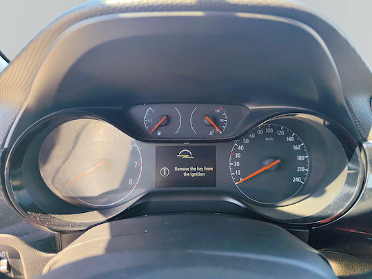 Opel Corsa 1.2 MT5 '22