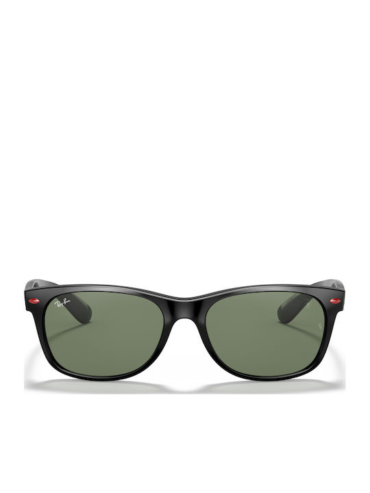 Ray Ban Wayfarer Унисекс Слънчеви Очила с Черна Пластмасова Рамка и Зелени Стъкла