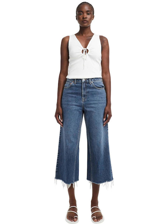 Women's Jean Pants in Wide Leg Style