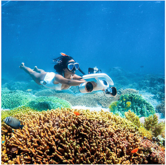 Sublue MixPro Underwater Seascooter with Maximum Speed 6.5km/h Battery Autonomy 60min and Weight 3.55kg