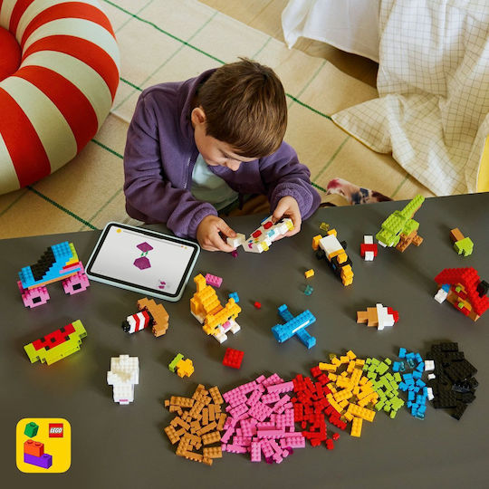 LEGO Classic Creative Colored Bricks για 5+ Ετών 820τμχ