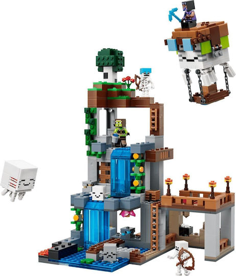 LEGO Minecraft Ghast Station for Ages 9+ 754 Pieces