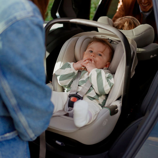 Silver Cross Approach Plus 360° Iconic Car Seat i-Size with Isofix Beige 0-36 kg