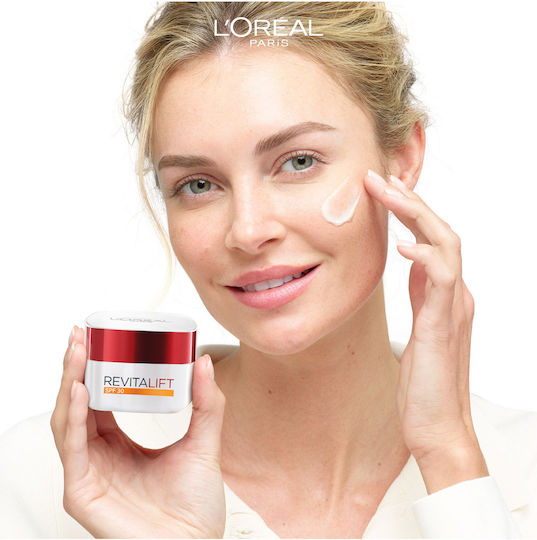 L'Oreal Paris Revitalift Cremă de Față de Zi cu SPF30 pentru Hidratare, Anti-Îmbătrânire și Tonifiere cu Retinol și Peptide 50ml
