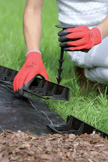 Lawn Edging Plastic 28 Anchor Stakes 8 M