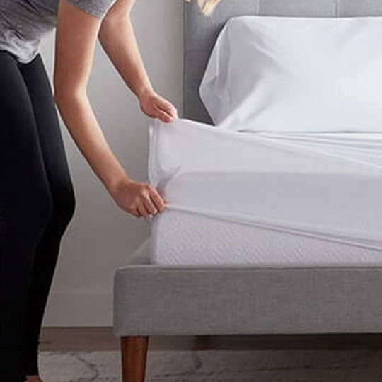 Bed & Home Excellent Impermeabil Protecție Bebeluş Pentru Pătuț Bumbăcită Prosopată cu Fâșă 70x140x30 cm Bed & Home Excellent Impermeabil Protecție Bebeluş Pentru Pătuț Bumbăcită Prosopată cu Fâșă 70x140x30 cm