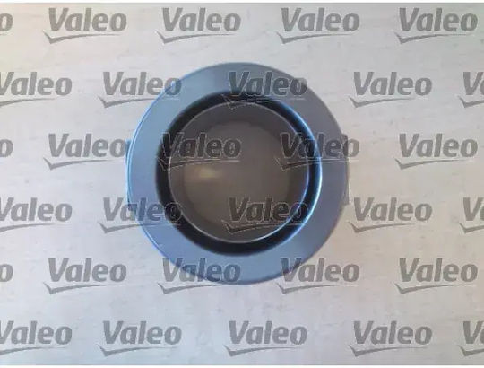 Valeo Set de ambreiaj pentru BMW E46 / E60 / X3 / Z4