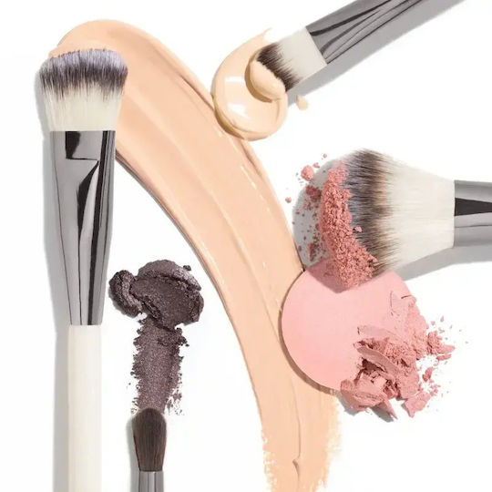 Chantecaille Professional Makeup Brush for Blush with Synthetic Bristle