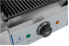 Royal Catering Aparat Profesional Pentru Prepararea Sandwich-urilor Cu Suprafețe Netede Din Fontă Și Suprafețe Răsucite Din Fontă 1800W