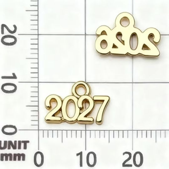 2027 Γούρι Μικρό Μεταλλικό Κρεμαστό 40pcs