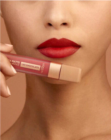 L'Oreal Paris Les Chocolates Ultra Matte Дълготраен Течен Червило Матов 864 Вкусен рубин 7.6мл