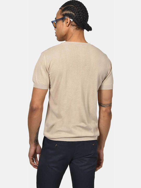 Beige T-shirt