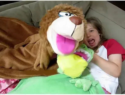 Одеяло Cuddle Uppets Кафяво 100x70см.