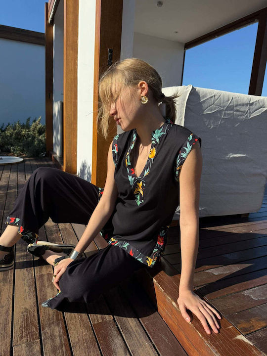 Women's Black Set with Trousers in Relaxed Fit
