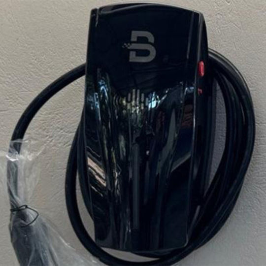 Beny Wall Mounted Three-Phase 22kW Charging Station with Built-in Cable Type 2 (BCP-AT2N-L)
