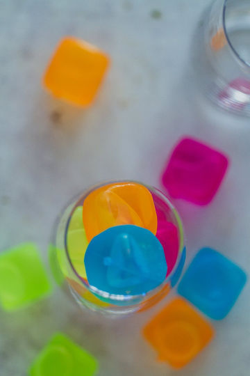 Kitchen Craft Decorative Ice Cubes Plastic 18pcs
