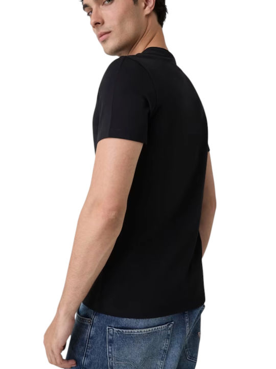 T-shirt Μαύρο