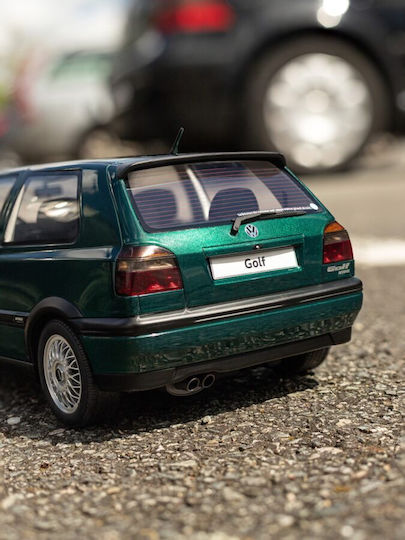 Model Mașină Machetă Volkswagen Golf III VR6 Carat Dragon Verde 1992 Scara 1:12 Otto Models G099