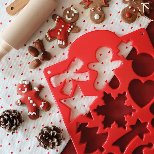 Offer Scrap Cooking Pastry Set & Bucket 18 Christmas Cookie Cutters