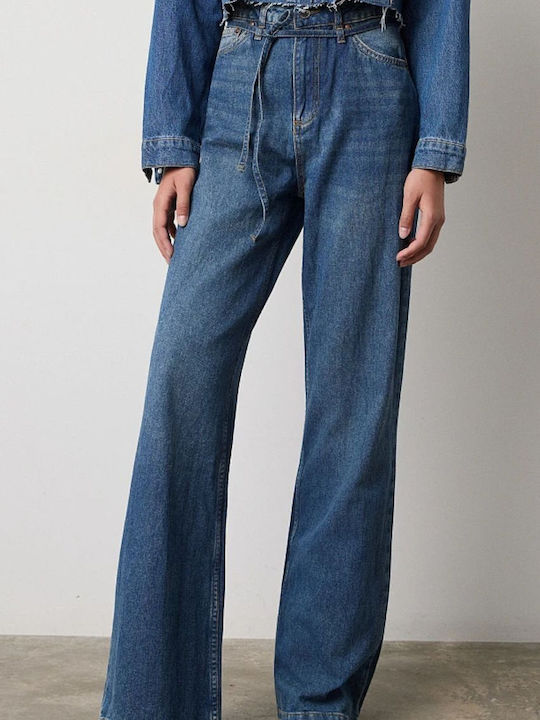 Erika High Rise Women's Jean Pants in Regular Fit