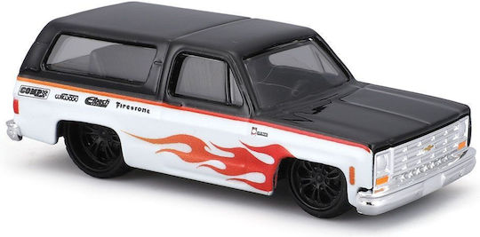 Maisto Set cu camion 1:64 pentru 8+ Ani