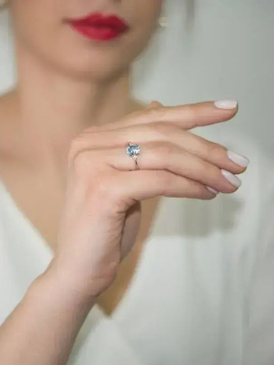 Inel Din Aur Alb 18K Cu Diamant