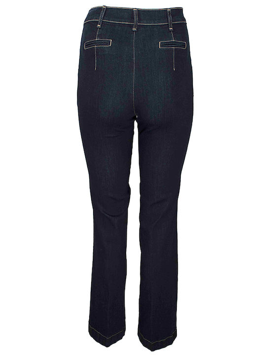 Women's Jean Pants in Slim Fit