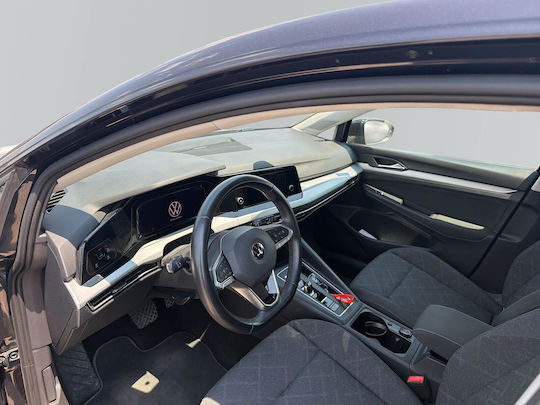 Volkswagen Gebrauchtwagen Volkswagen Golf 1.0 eTSI Life DSG MHEV Mild Hybrid Erstzulassungsjahr 2021