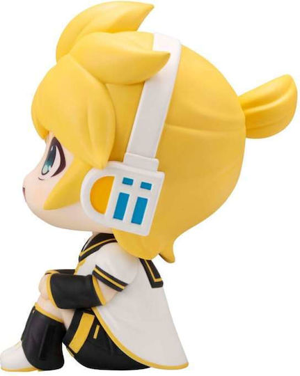 Megahouse Series Figure 11cm