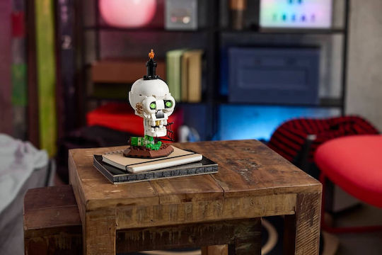 LEGO Конструктори Halloween Skull Candle за 9+ Години 204бр