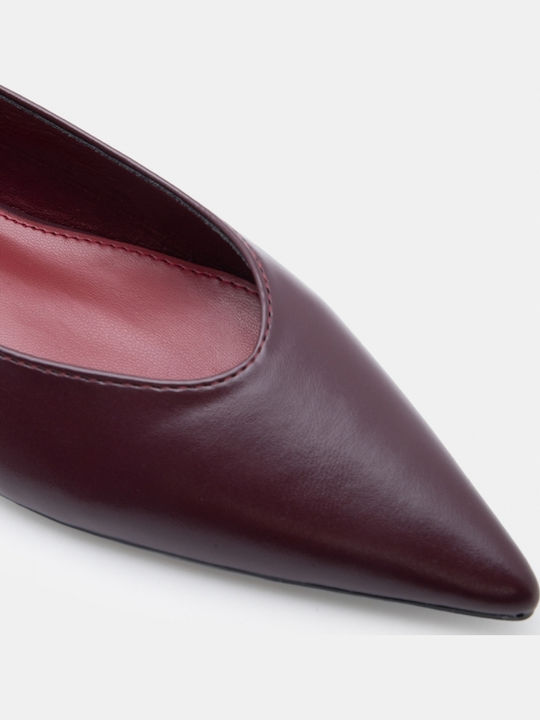 Spitze Pumps mit Niedrigem Absatz Burgundisch