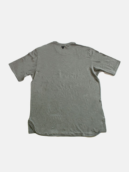 Nineteen Apparel Club