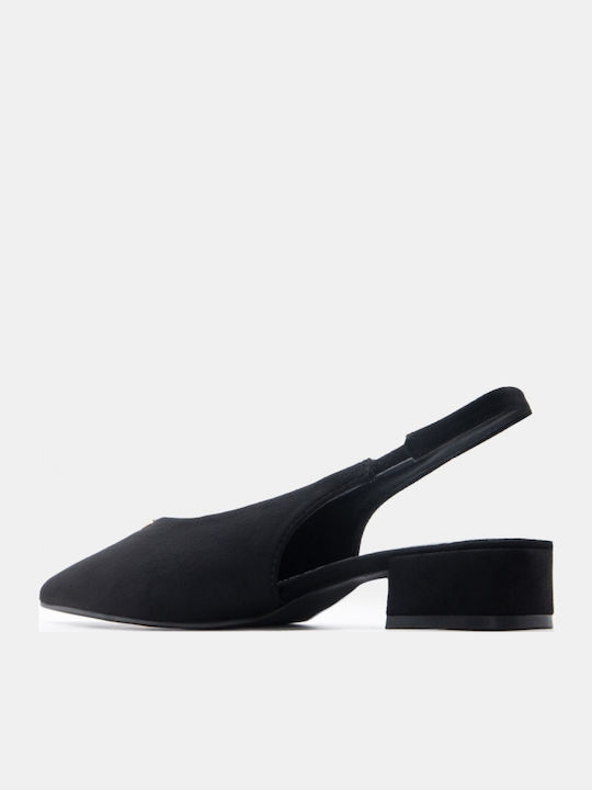 Pointed Toe Heels with Low Heel Black