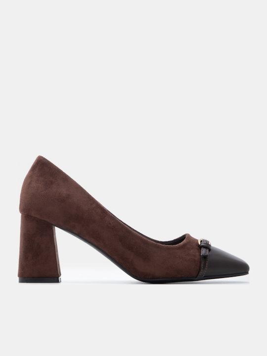 Pointed Toe Heels with Medium Brown Heel