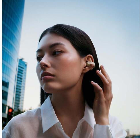 Sennheiser Accentum Clip Open Ear Bluetooth Handsfree Headphones with Sweat Resistance and Charging Case Cream