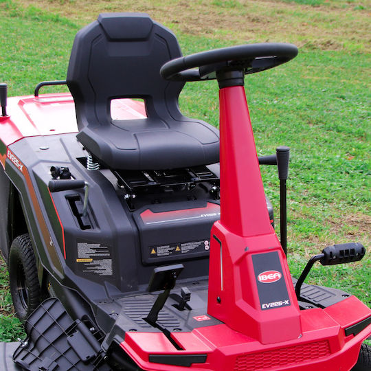 IBEA Benzin Traktor