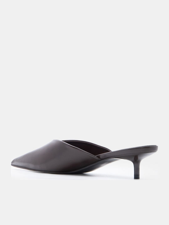 Mules With Low Heel In Brown Colour