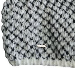 Pom Pom Beanie Damen Strickmütze in Schwarz
