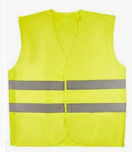 Auto-Notfall-Set Apotheke Din-13164:2022 Feuerlöscher Koné 1kg Warndreieck & reflektierende Weste