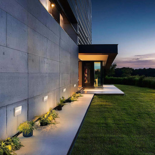 Bot Lighting Wall-Mounted Outdoor Lighting LED IP54 with Adjustable White Light