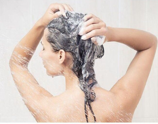 Pantene Pro-V Clean & Care Σαμπουάν Αναδόμησης/Θρέψης & Λάμψης για Κανονικά Μαλλιά 360ml
