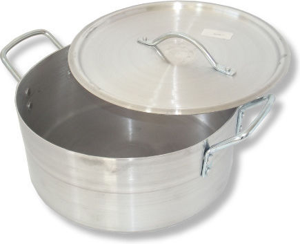 Semi-Pressure Cooker Aluminum Capacity 30lt with Diameter 45cm and Height 19cm.
