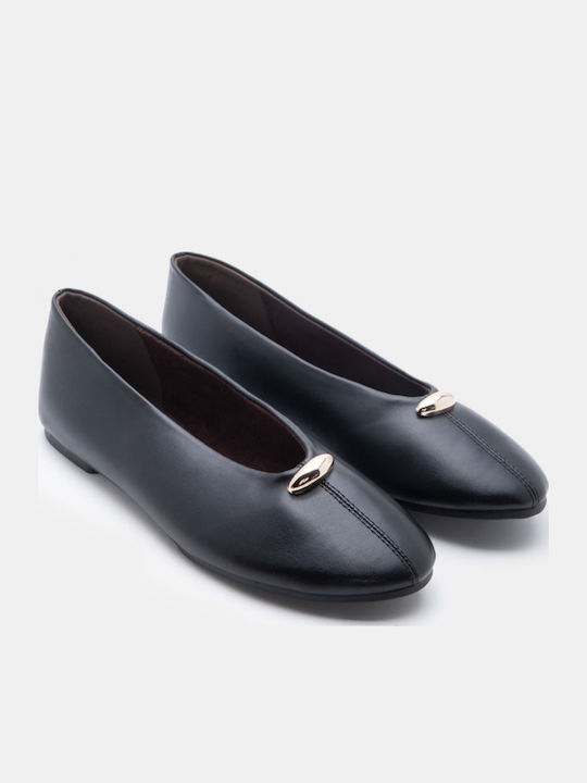 Women's Pointed Toe Ballerina Shoes In Black Colour