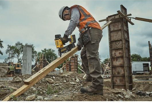 DEWALT Καρφωτικό Μπαταρίας DCN910N 18V για Καρφιά