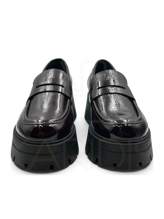 Leather Women's Moccasins in Burgundy Colour