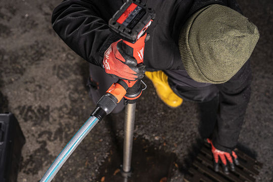 Milwaukee M12™ BSWP-0 Hydropass™ Transferpumpe mit Düse 3/4" 12V