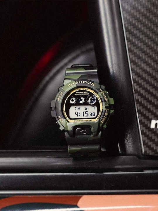Casio Дигитален Мъжки Часовник 50мм На Батерия със Зелен Каучуков Каишка